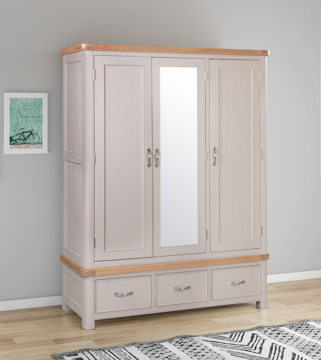Chatsworth Painted Triple Robe – Pine & Oak Warehouse