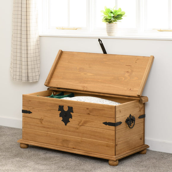 Corona Mexican Pine Single Storage Chest