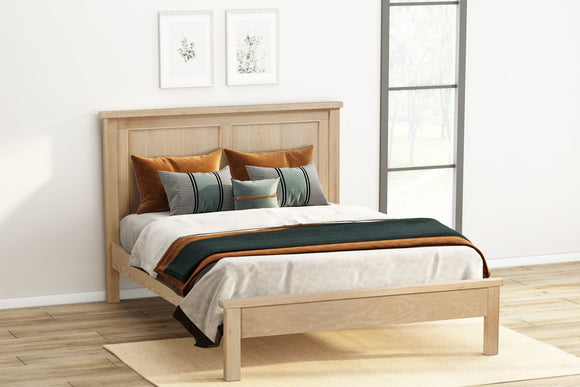 Foxington Oak 135cm Double Panelled Bed